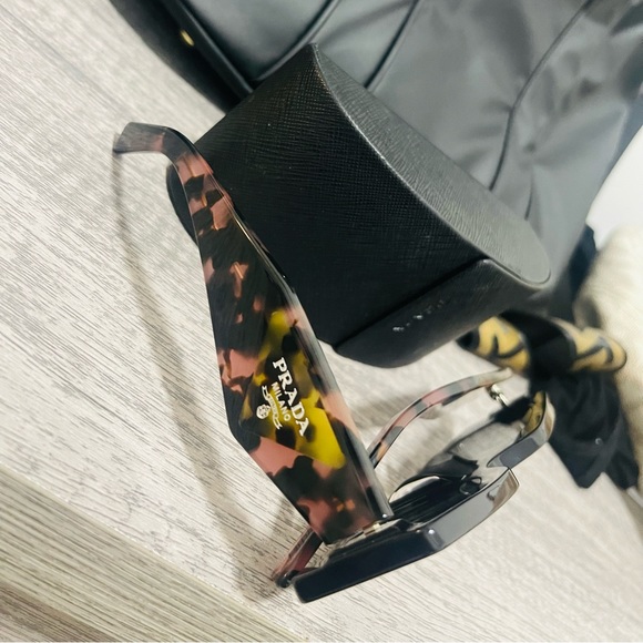 Prada glasses - Picture 5 of 7